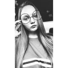 Amber Postell's Instagram, Twitter & Facebook