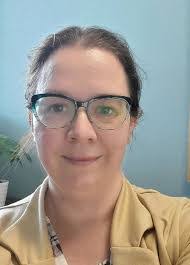 Jennifer Lintner's Instagram, Twitter & Facebook