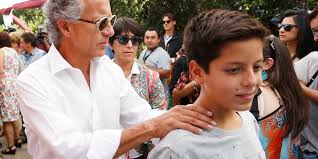Cecilia bolocco apoyó la creación de una nueva constitución para chile, se refirió al cáncer cerebral que sufrió su hijo máximo, de 16 años y a su intensa labor contra las personas que sufren esta. Quedo Sin Ninguna Secuela Neurologica El Ultimo Parte Medico Sobre El Hijo De Cecilia Bolocco Glamorama