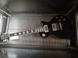 Kunsthistoriker wussten schon lange, dass sich unter pablo picassos meisterwerk der alte gitarrenspieler ein früheres bild von einer sitzenden frau verbirgt. E Gitarren Und E Basse Archive Cooltech Tieftemperaturbehandlung