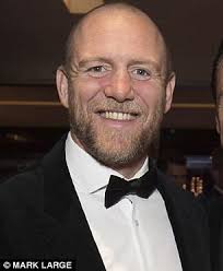 Mike Tindall loved his nose before nose job and didn't want to change it  but couldn't breathe