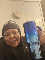 Hey friends! Where are we finding f the adorable 40oz cups?!