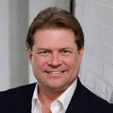 Corey Munson's Instagram, Twitter & Facebook