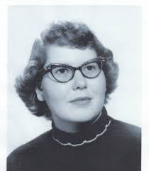 Linda Warwick's Instagram, Twitter & Facebook