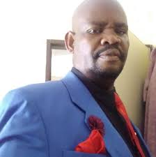 How much do keyboard tutors in Alex or surrounding areas charge?