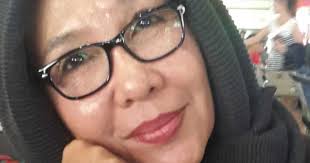 Sehingga pada gilirannya, peran keluarga diharapkan menjadi garda terdepan dalam mewujudkan masyarakat yang unggul berkarakter islami. Showbiz I M Sorry For The Oversight Says Normah Damanhuri On Drag Show At Wedding