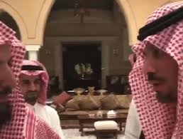 نيُودِّع مَن كان مِنَّا حيَّاً عاماً ماضياً شهيداً، ويَستقبلُ عاماً مُقبلاً جديداً، وهذا مما يُوجب علينا الاعتبارَ والادِّكارَ، وأنْ نقفَ وقفةَ أُولي النُّهى والأبصارِ عبرَ الوقفاتِ التالية Ø£Ø®Ø¨Ø§Ø± 24 Ø¨Ø§Ù„ÙÙŠØ¯ÙŠÙˆ Ø§Ù„Ø´ÙŠØ® Ø§Ù„Ø´Ø«Ø±ÙŠ ÙŠÙˆØ¬Ù‡ Ù†ØµÙŠØ­Ø© Ù„ÙˆØ²ÙŠØ± Ø§Ù„Ø­Ø±Ø³ Ø§Ù„ÙˆØ·Ù†ÙŠ Ù‡Ø°Ø§ Ø§Ù„Ù…Ù†ØµØ¨ Ø¨Ø§Ø¨ Ù„Ù„Ø¹Ø¨Ø§Ø¯Ø© ÙˆØ§Ù„ÙˆØ²ÙŠØ± ÙŠØ±Ø¯