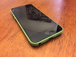 Be careful not to pull the entire screen off as the top of the screen is still attached by several cables. How To Replace A Cracked Iphone 5c Screen With Screasy Tidbits