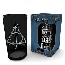 Et harry potter et les reliques de la mort s'est vendu à plus de 15 millions d'exemplaires dans le monde entier. Harry Potter Grand Verre Reliques De La Mort Verres Films Series Tele