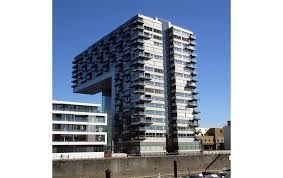 Klar auch, dass es nicht ganz günstig ist, wenn man sich hier eine wohnung kauft oder mietet. Rheinauhafen Koln Objektansicht