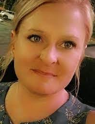 Leslie Batson's Instagram, Twitter & Facebook