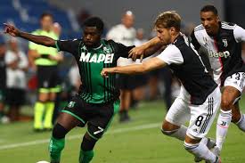 Alex sandro (juventus) header from the right side of the six yard box to the. Sassuolo Juventus 3 3 Bianconeri Dai Due Volti Dallo 0 2 Al 3 2 Poi Li Salva Alex Sandro Corriere It