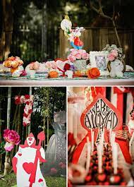 Alice dans les invitations au pays des merveilles / mad hatter | etsy. Fete A Theme Alice Au Pays Des Merveilles Idees De Deco Alice Au Pays Des Merveilles Pays Des Merveilles Theme Alice Au Pays Des Merveilles