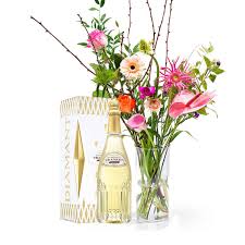 Check spelling or type a new query. Vranken Diamant Brut Flowers Delivery In Germany By Giftsforeurope
