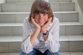 A messy part and hair that reaches down to the ears complete the look. 1 748 Teen Boy Long Hair Photos Free Royalty Free Stock Photos From Dreamstime