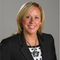 Julia Kellogg's Instagram, Twitter & Facebook