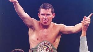 Acumuló 107 victorias (86 de ellas por knockout), dos empates ante pernell whitaker y miguel ángel gonzález, y seis. 6 Of The Most Incredible Winning Streaks In Boxing History Evolve Daily