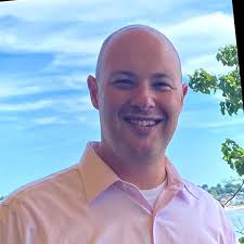 Bret Gordon's Instagram, Twitter & Facebook