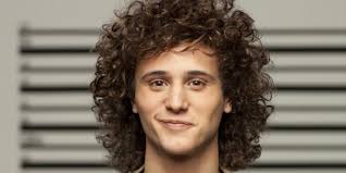 Channel [V] Presenter Marty Smiley