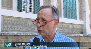 Cagliari, quattro giovani morti e due feriti gravemente in un incidente  stradale, I sei erano a bordo di una Ford Fiesta che ha colpito un  marciapiede e si è ribaltata. , I due feriti non sarebbero in ...