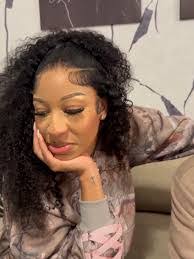 Alex Oestreicher's Instagram, Twitter & Facebook