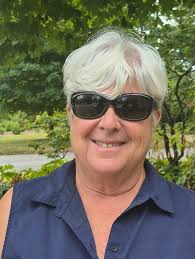 🌟 Volunteer Spotlight! 🌟 Congratulations to Elliot and Diane O. (who  prefers to stay behind the scenes) — recipients of this year's Barrie Bain  Volunteer of the Year Award, presented at our