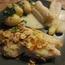 Helle Sauce Von Mamatuktuk Chefkoch In 2020 Rezepte Geschnetzeltes Mit Gemuse Putengeschnetzeltes