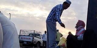 Mohon jelaskan permasalahan berkaitan zakat fitrah untuk panduan. Hukum Perempuan Bayar Zakat Fitrah Ketahui Ketentuan Dan Perhitungannya Merdeka Com