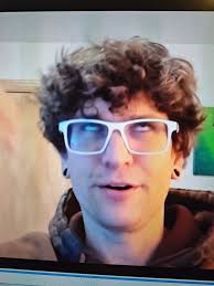 In case anyone wants to know why I stopped using frames from my videos as  thumbnails, here's why 😁🤣 Let's make this even more fun... What would you  caption this still frame?