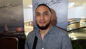 Tapi itu dulu,sebelum gary hijrah di tahun 2013. Lewat Film Aqidah Cinta Gary Iskak Ajak Para Pelajar Berkreasi Okezone Celebrity
