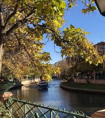 Eskisehir Tekne Sonbahar Renkler Gokyuzu Agac Keyif Guzel Huzun Gezi Tatil Turist Tbt Seyahat Geziler Instagram