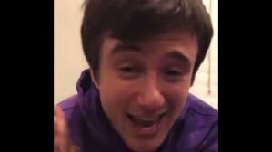 Alec Benjamin Covers 'Stan' By Eminem Live