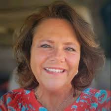 Robert Iams's Instagram, Twitter & Facebook