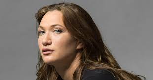 Mona Mina Leon ('Drift' en 'Holy Sh!t'): 'Als mijn vriend me per se wil  bedriegen, dan is dat maar zo: vroeg of laat komt het toch wel uit'