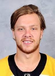 Boston bruins star david pastrnak announced monday that his newborn son, viggo, died recently. David Pastrnak Hockey Stats And Profile At Hockeydb Com