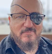 Mainstream: How Hollywood Movies and the New York Media Are Promoting the  Globalist Agenda (2017)