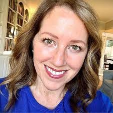 Jennifer Zook's Instagram, Twitter & Facebook