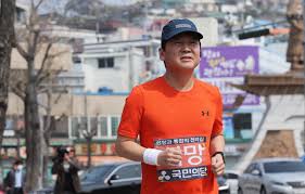 See more of 안철수 on facebook. êµ­í† ëŒ€ì¢…ì£¼ ì•ˆì² ìˆ˜ ì •ì¹˜ì¸ ì²´ë ¥ì€ í•„ìˆ˜ì  ë•ëª©