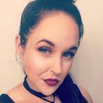 Natasha Tomlin's Instagram, Twitter & Facebook