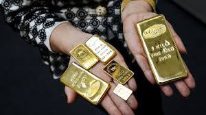 The worth of gold is determined by the current spot price. Opinion How Gold Prices Can Top 1 300 An Ounce For Good Marketwatch