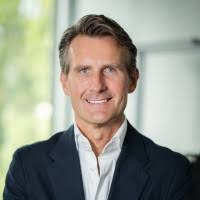 4000+ "Daniel Dr." profiles