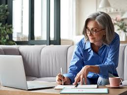 Vermieter müssen modernisierungen drei monate vor beginn der arbeiten ankündigen. Mieterhohung Richtig Formulieren So Geht S