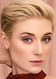 Beatrice Lacy's Instagram, Twitter & Facebook