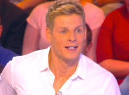 Matthieu delormeau critiqué en direct par un téléspectateur dans touche pas à mon poste sur d8. Matthieu Delormeau Age