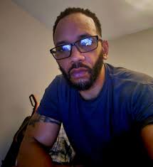 If u over 40 and still look good lemme see