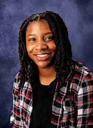 Kelsi Sanders's Instagram, Twitter & Facebook