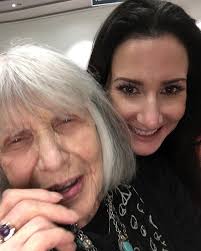 Erica Crane (@bigecrane) • Instagram photos and videos