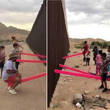 On may 4, it is dodenherdenking (remembrance of the dead). Een Wipwap Op De Grens Tussen De Vs En Mexico Wat Een Schitterende Symboliek De Volkskrant