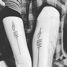 Je sais que les disques vont faire plaisir à ma soeur. Frere Et Soeur Tatouage Origine Du Tatouage Tatouage Tatouage Frere Et Soeur