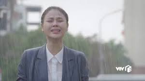 Lương thu trang từng ngã đập đầu, xe cứu thương đạo cụ thành xe đưa đi cấp cứu lương thu trang là một diễn viên trẻ ở sân khấu kịch có duyên với mảng phim truyền hình, khi mới chạm ngõ đã có những vai diễn ấn tượng. Háº­u TrÆ°á»ng HÆ°á»›ng DÆ°Æ¡ng NgÆ°á»£c Náº¯ng Diá»…n Trong Man MÆ°a Nhan Táº¡o LÆ°Æ¡ng Thu Trang Viá»‡t Anh Khong Váº¥p Má»™t Tá»«